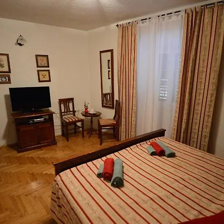 Flora Bed & Breakfast Ragusa